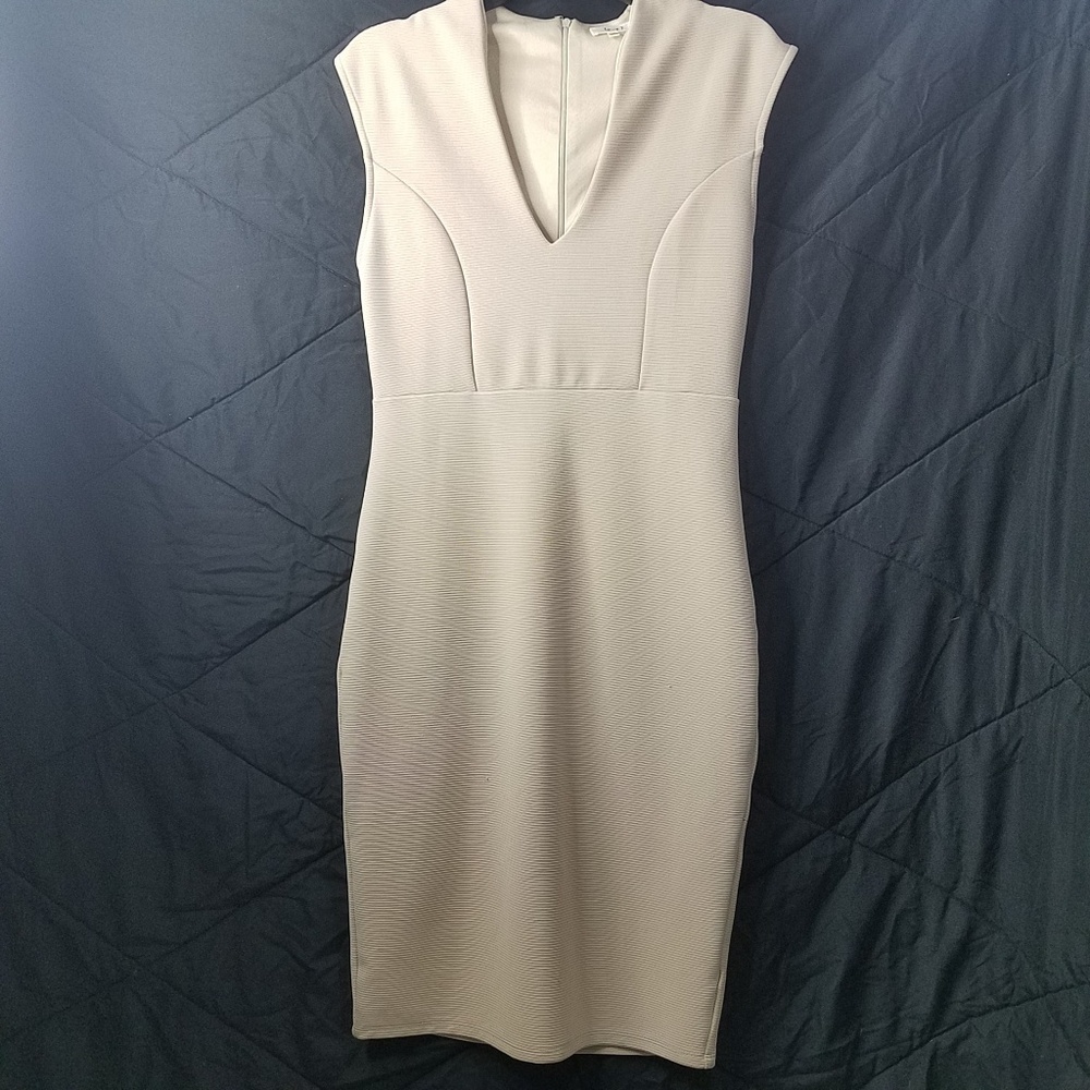 Cream stretchy knee dress